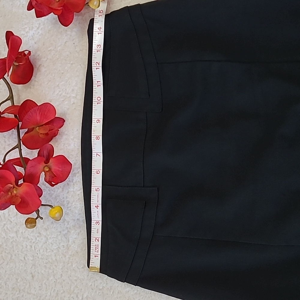 Black Skirt Sexy Detail Trim At Waistline Back Buckle Express Design Studio Sz 6 - Picture 10 of 16